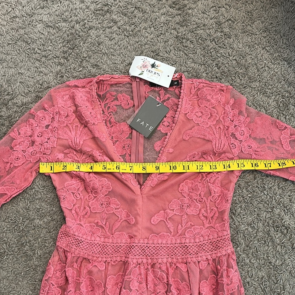 pink lacey embroidered sheer sleeve and back maxi‎ dress nwt - Picture 11 of 12